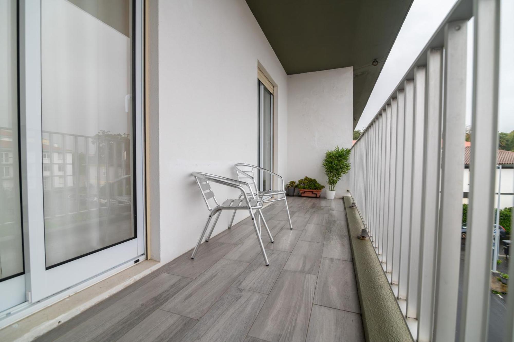 Green Island City Apartment 蓬塔德尔加达 外观 照片